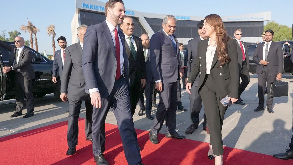 Vizepräsident Vance war bereits vor gut einer Woche für Verhandlungen mit dem Iran in Pakistan. (Archivbild) Foto: Jacquelyn Martin
