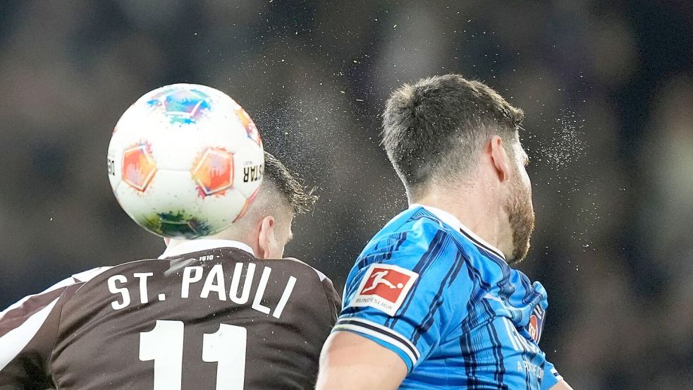Abstiegskampf pur: Fast die Hälfte der Bundesliga-Clubs bangt noch. (Archivbild) Foto: Marcus Brandt
