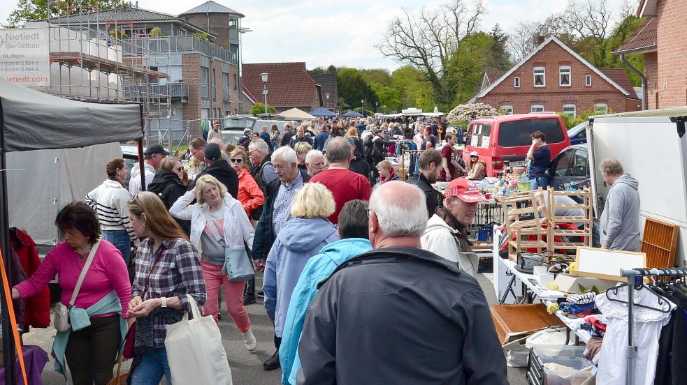 Der Frühlingsmarkt in Uplengen ist ein Publikumsmagnet – und ein Fest für die ganze Familie. Foto: Hannah Lehmann/Archiv