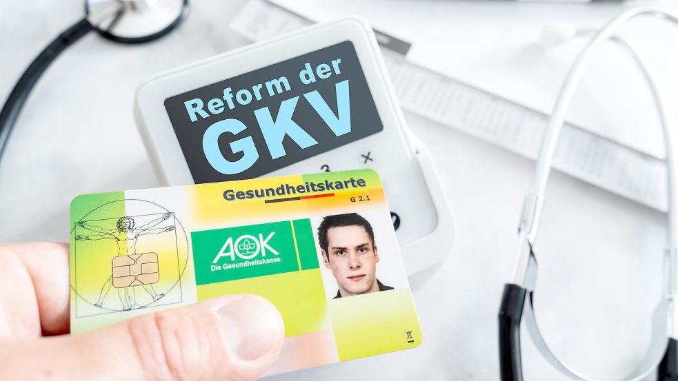 Die gesetzlichen Krankenkassen sollen schon im kommenden Jahr etwa 20 Milliarden Euro sparen. Auch Beitragszahler sollen ihren Teil beitragen – was Kassenpatienten zu erwarten haben. Foto: IMAGO/Bihlmayerfotografie