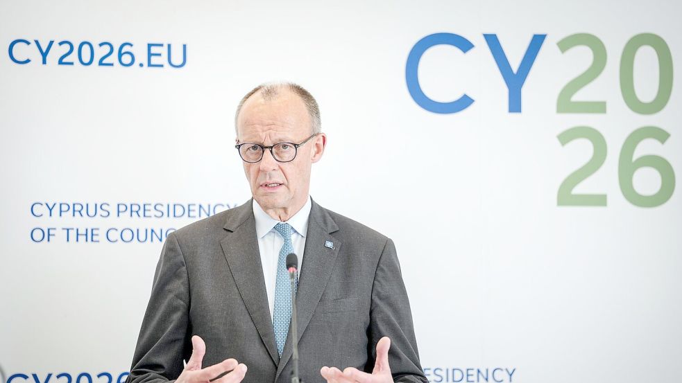 Kanzler und CDU-Chef Merz nimmt Vorschläge für Steinmeier-Nachfolge zur Kenntnis Foto: Kay Nietfeld/dpa