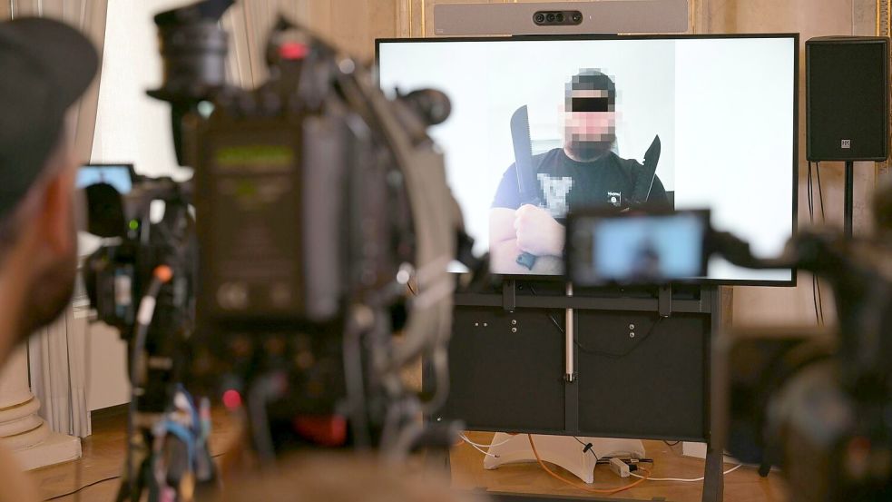 Ein 21-Jähriger steht wegen seiner mutmaßlichen Anschlagspläne auf ein Konzert von Taylor Swift nun vor Gericht Foto: Roland Schlager