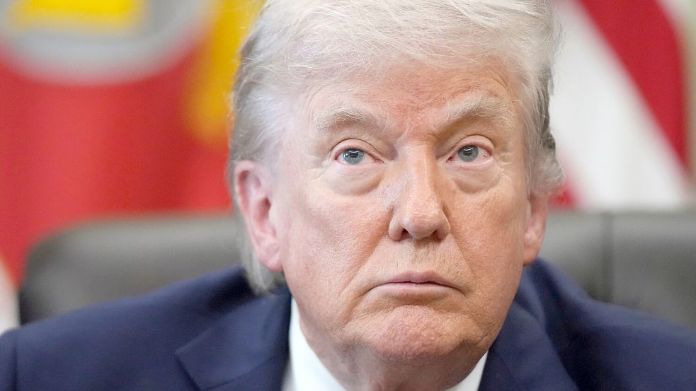 Während eines Interviews mit dem Sender CBS hat sich ein Wortgefecht zwischen Trump und der Journalistin ereignet. Foto: dpa/AP/Mark Schiefelbein