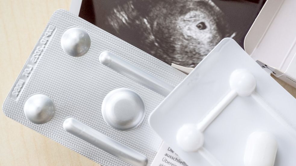 Zum ersten Mal wurde bei Schwangerschaftsabbrüchen das Medikament Mifegyne häufiger genutzt als die Absaugmethode. (Archivbild) Foto: Hendrik Schmidt
