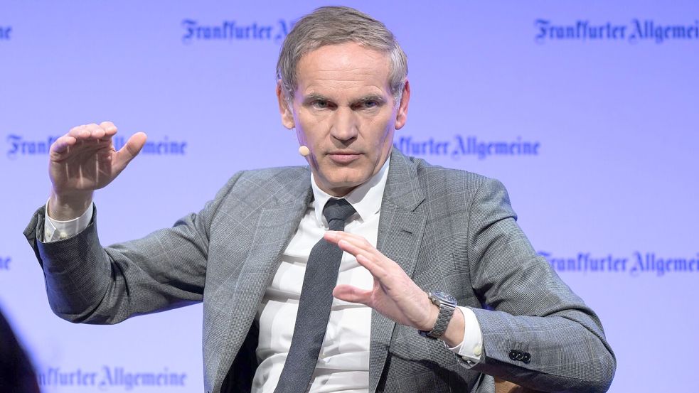 Konzernchef Oliver Blume will „jeden Stein umdrehen“. Foto: Hannes P. Albert/dpa