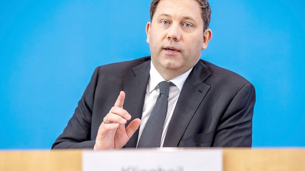 Der Finanzminister legt einen unfertigen Entwurf vor. Foto: Michael Kappeler/dpa