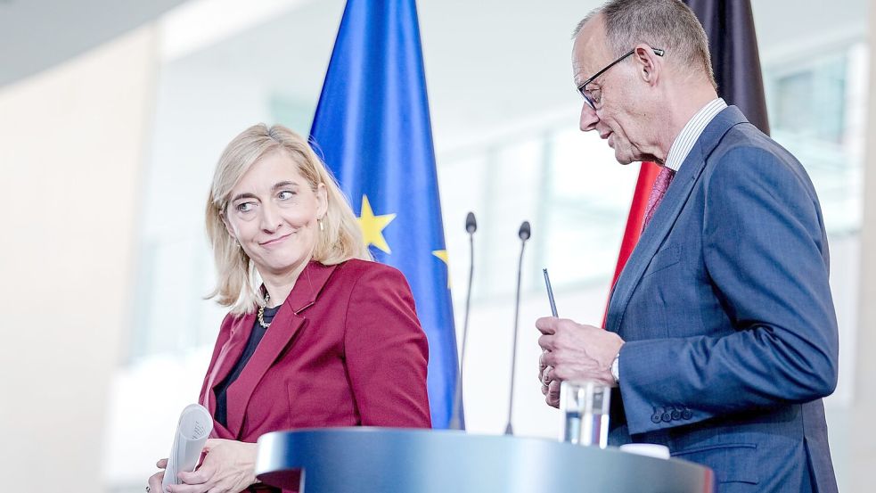 Gesundheitsministerin Nina Warken plant Milliarden-Einsparungen bei Gesundheitskosten. Foto: Kay Nietfeld/dpa