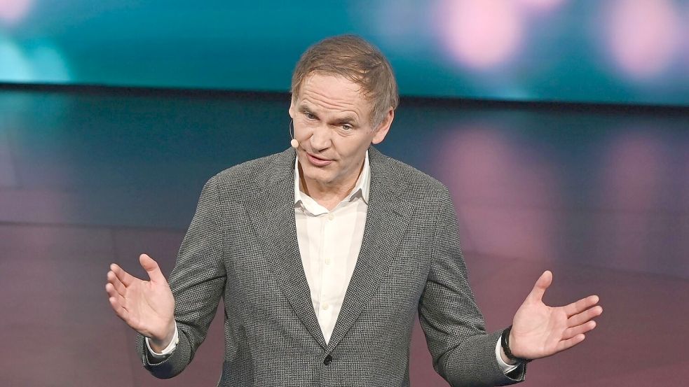 Intern warnte Konzernchef Oliver Blume bereits vor kurz vor der Quartalsbilanz: VW verdiene mit seinen Fahrzeugen nicht genügend Geld. (Archivbild) Foto: Johannes Neudecker/dpa