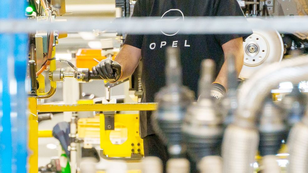 Am Stammsitz Rüsselsheim werden Opel-Autos montiert. (Archivbild) Foto: Andreas Arnold