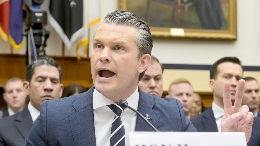 US-Verteidigungsminister Hegseth legt ein Kriegsgesetz anders aus als der Wortlaut es hergibt. (Archivfoto) Foto: Rod Lamkey Jr.