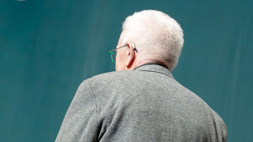 Kretschmann sagt Tschüss - ob er der Öffentlichkeit den Rücken kehrt, ist noch offen. Foto: Silas Stein