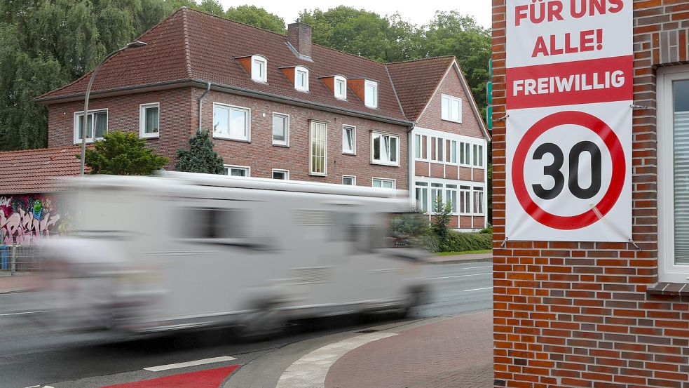 Bislang wurde noch kein Weg gefunden, Tempo 30 in der Von-Jhering-Straße rechtssicher anzuordnen. Foto: Romuald Banik