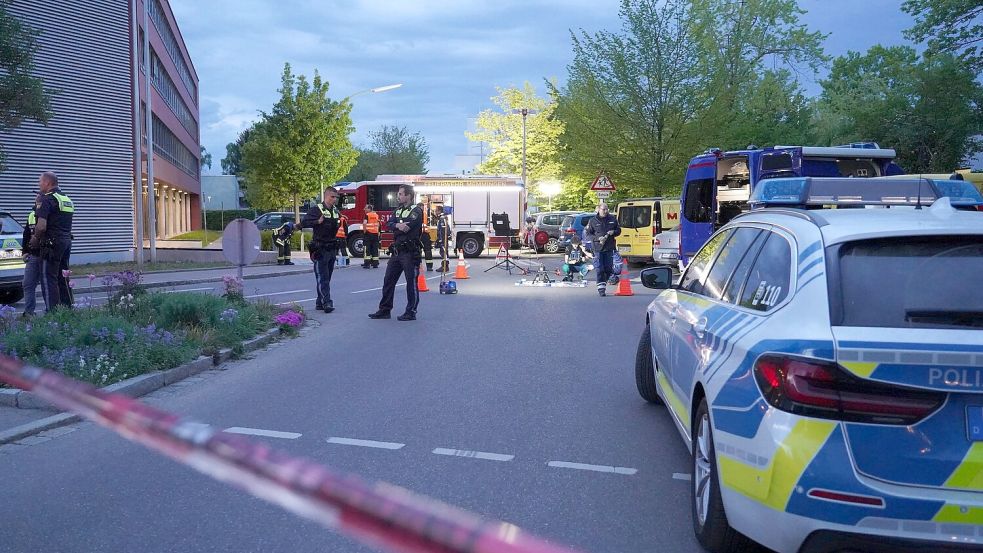 Der Verdächtige wurde laut Polizei von mehreren Kugeln getroffen und starb später in einem Krankenhaus. Foto: Stein/swd-medien/dpa