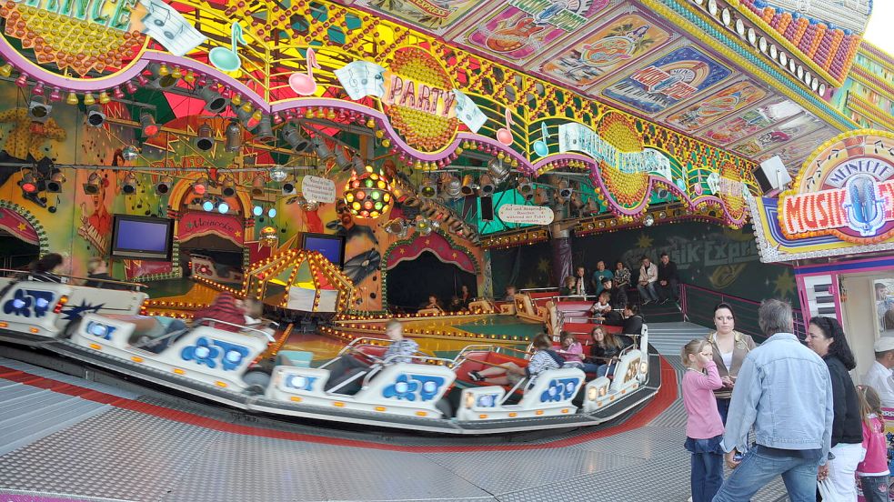 In Papenburg wird an diesem Wochenende Maimarkt gefeiert. Foto: Jürgen Eden/Archiv