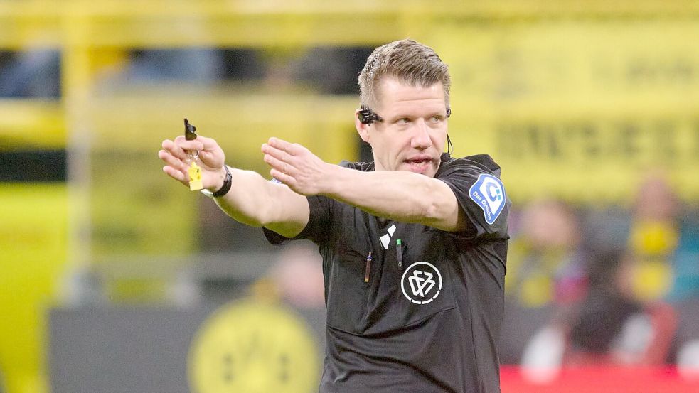 Schiedsrichter Patrick Ittrich leitete sein letztes Liga-Spiel. Foto: Bernd Thissen