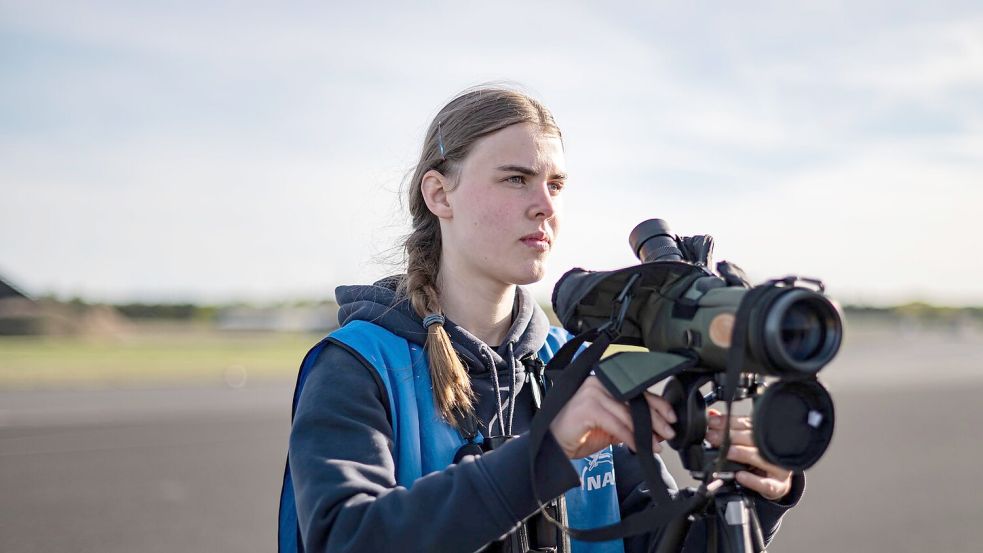 Cora ist einmal extra nach Dänemark gereist, um sich an einer Vögel-Zählaktion zu beteiligen. Foto: Fabian Sommer