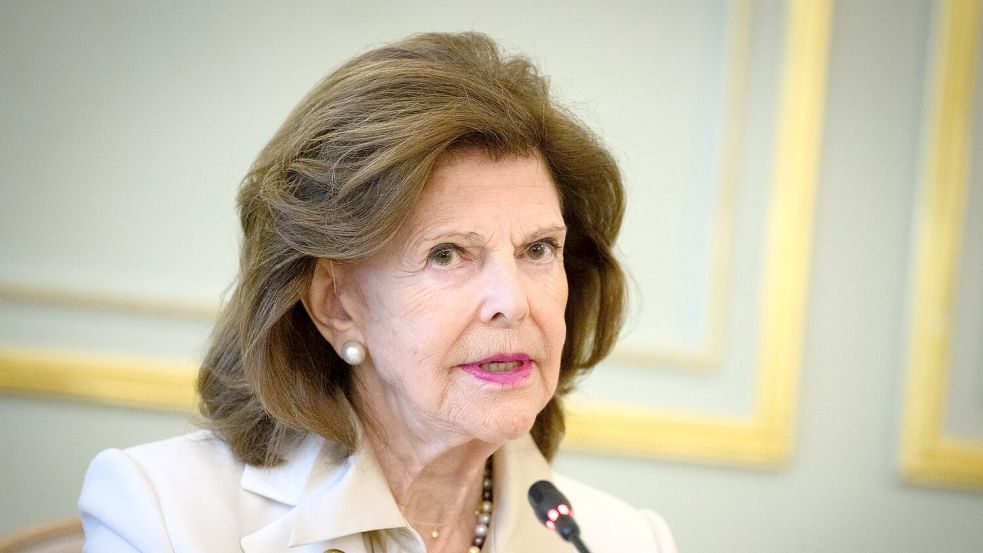 Königin Silvia von Schweden besucht Berlin. Foto: Bernd von Jutrczenka/dpa
