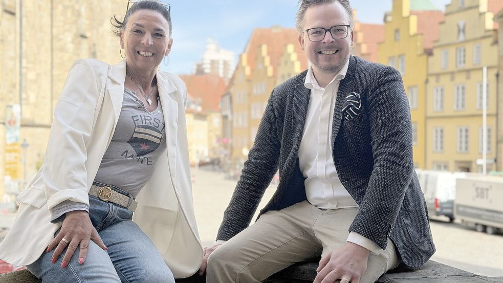 Die Bürgerstiftung Osnabrück will sich personell neu aufstellen. Den Aufschlag machte die Wahl von Moritz Gallenkamp (rechts) zum Vorstandsvorsitzenden. Foto: Matthias Liedtke