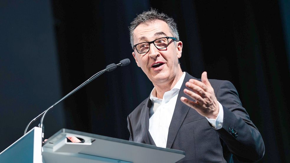Deutschland 2026: 65 Jahre nach dem Anwerbeabkommen zwischen Deutschland und der Türkei, wird Cem Özdemir Ministerpräsident in Baden-Württemberg. Seine Eltern waren Gastarbeiter. Foto: dpa/Christoph Schmidt