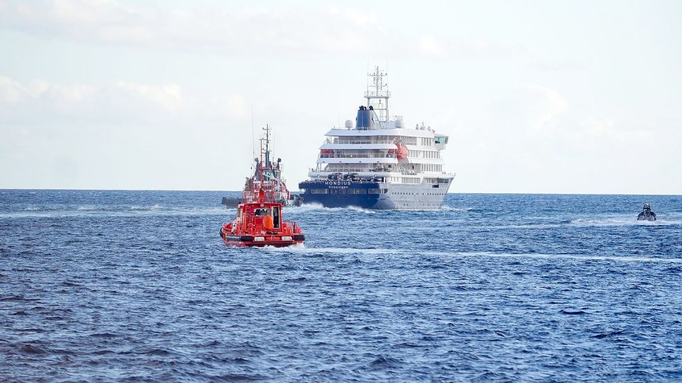 Die „Hondius“ hat den Hafen von Granadilla verlassen. Foto: Europa Press Canarias/EUROPA PRE