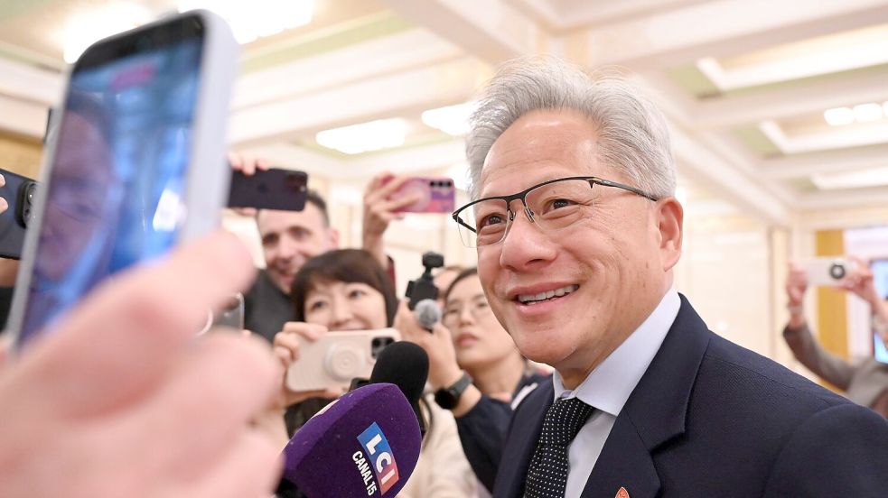 Mit Trump reisten hochrangige US-Wirtschaftsbosse nach Peking - im Bild Nvidia-Chef Jensen Huang. Foto: Johannes Neudecker
