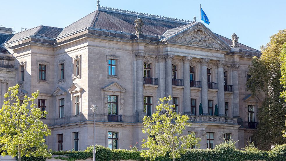 Exklusives Clubhaus: Die Deutsche Parlamentarische Gesellschaft residiert im ehemaligen Reichstagspräsidentenpalais. 40 AfD-Abgeordnete müssen seit einem Jahr draußen bleiben. Foto: IMAGO/Kira Graap