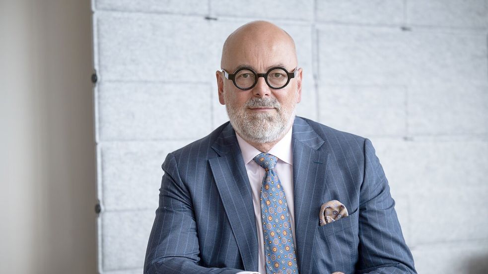 Der frühere Ministerpräsident Albig wirbt für eine punktuelle Zusammenarbeit der SPD mit der AfD. (Archivbild) Foto: Hannes P Albert