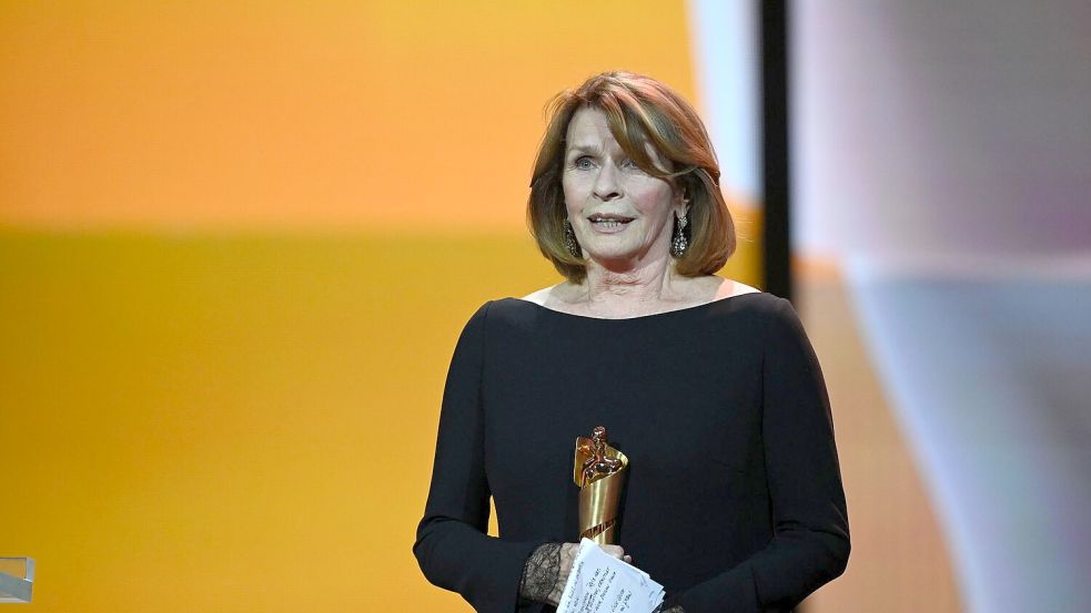 2021 erhielt Senta Berger den Ehrenpreis des Deutschen Filmpreises - nun ist sie als beste Hauptdarstellerin nominiert. (Archivbild) Foto: Soeren Stache