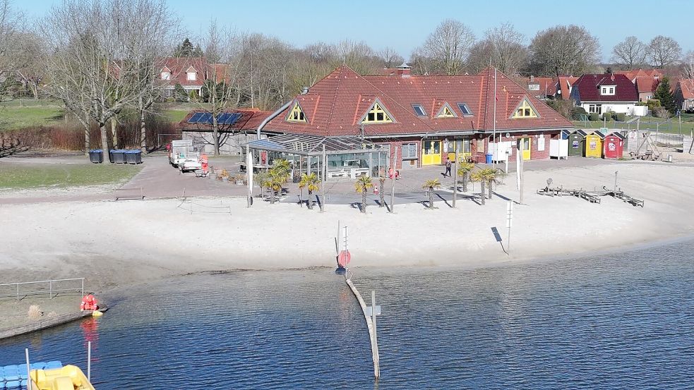 Am Badesee in Tannenhausen ist am Pfingstmontag ein vierjähriger Junge ins Wasser gefallen. Foto: Jurij Babanin