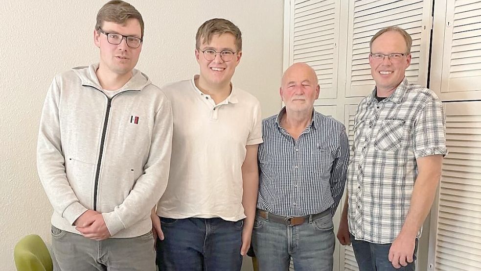 Der Vorstand des neu gegründeten FDP-Ortsverbands für die Gemeinden Südbrookmerland, Brookmerland und Hinte: Jannes Goldenstein-Schwitters (von links), Joel Günther, Abbo Schön und Heiko Poppinga. Foto: privat