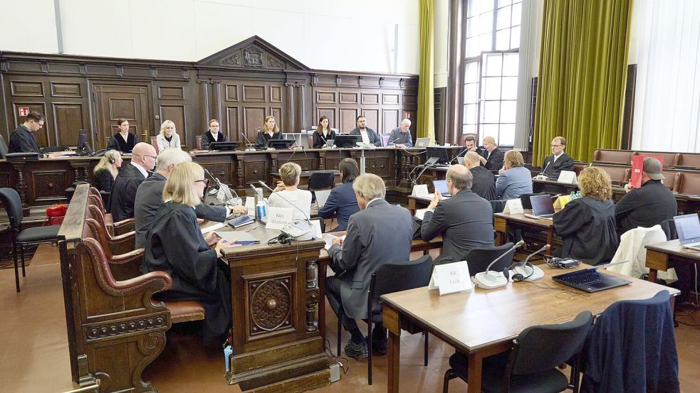 Eine mutmaßliche Entführerin sagt als Zeugin aus. Foto: Georg Wendt