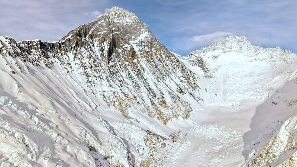 Der Mount Everest lockt immer wieder zu Rekorden. (Archivbild) Foto: Pasang Rinzee Sherpa