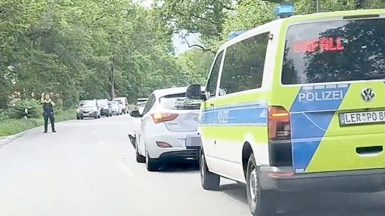Auf der B 438 bei Collinghorst ereignete sich am Montagnachmittag ein Unfall. Foto: Daniel Grüneke