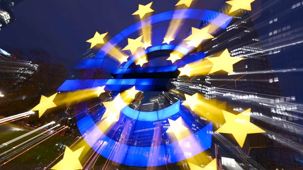 Die EZB will die internationale Rolle des Euro an den Finanzmärkten stärken. Foto: Arne Dedert