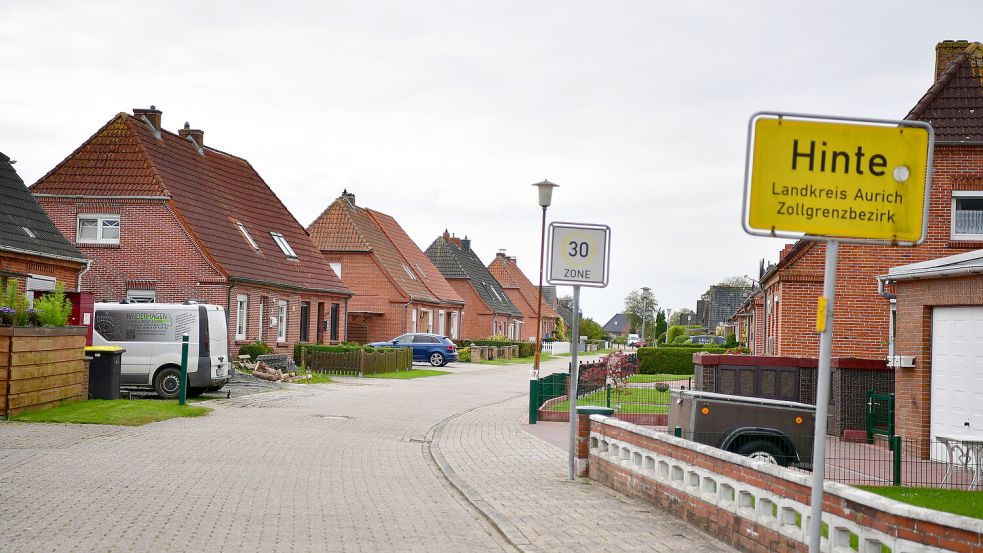 In Hinte wird ab 1. Juli eine Bettensteuer fällig. Dafür muss sich die Gemeinde aber erst einmal einen Überblick verschaffen, wer dort überhaupt Übernachtungen anbietet. Fotos: Heinz Wagenaar/Archiv