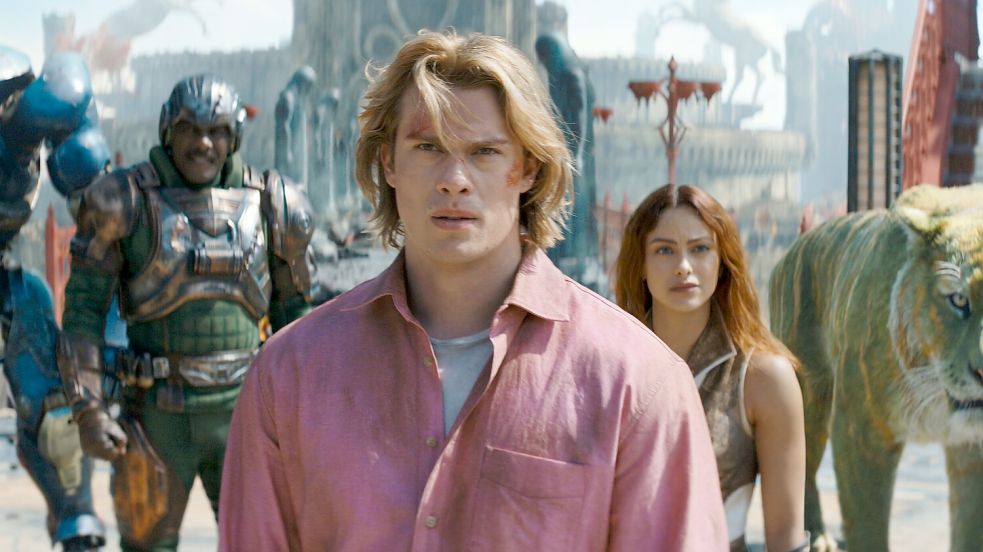 Der He-Man-Darsteller Nicholas Galitzine ist eigentlich brünett. Für den „Master of the Universe“-Film hat er sein Haar riskiert. Foto: 2026 Amazon MGM Studios Content Services LLC