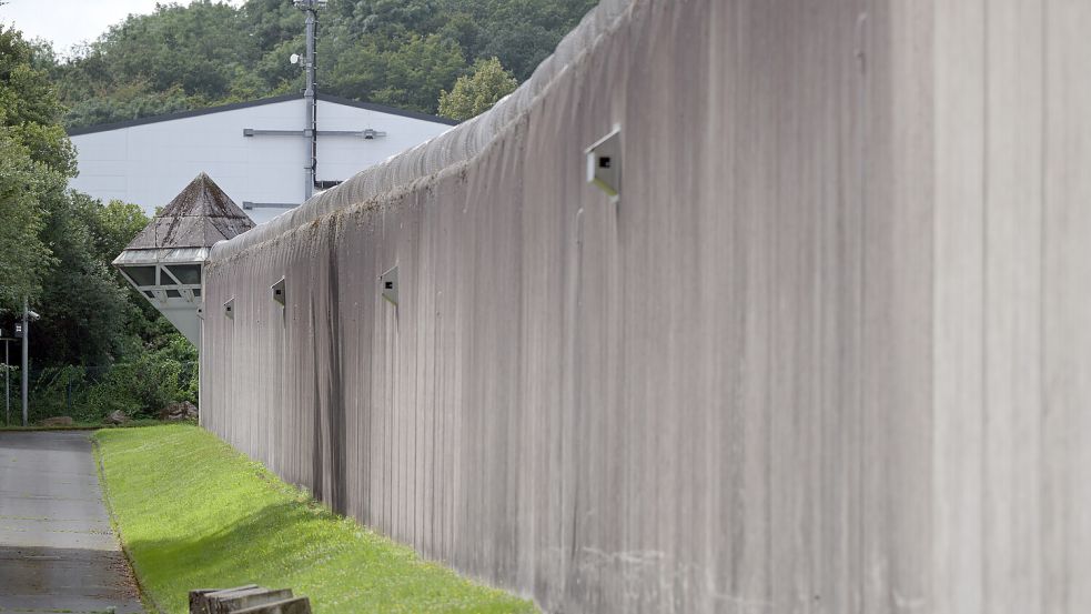 Seit der Jahrtausenwende haben sich knapp 2000 Menschen in deutschen Gefängnissen das Leben genommen. Foto: dpa/Federico Gambarini