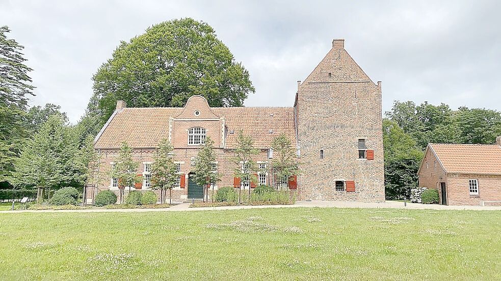 Unweit des Steinhauses Bunderhee wollte Investor Helmuth Brümmer ein kleines Baugebiet entwickeln. Nun sind diese Pläne aber gescheitert. Foto: Ostfriesische Landschaft