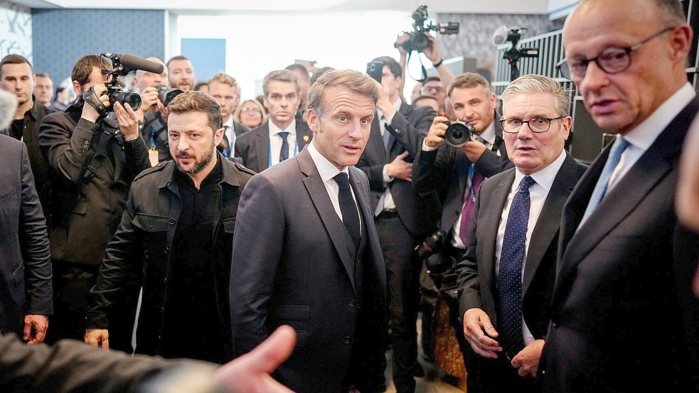 Diese vier Staats- und Regierungschefs treffen sich nicht zum ersten Mal um über den Ukraine-Krieg sprechen. (Archivbild) Foto: Kay Nietfeld/dpa