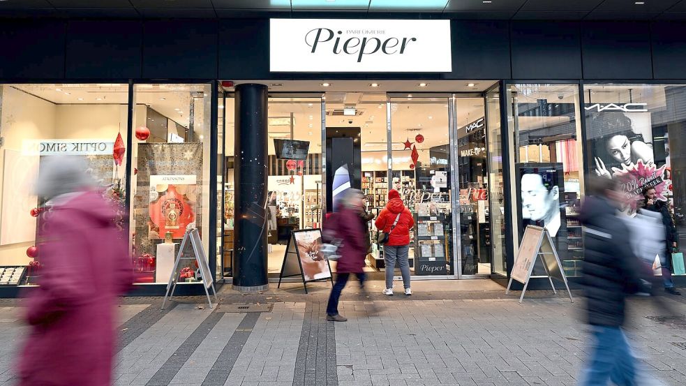 Eine Pieper-Filiale in Köln - auch künftig werden die Parfumshops in vielen deutschen Innenständen zu finden sein. Foto: Federico Gambarini