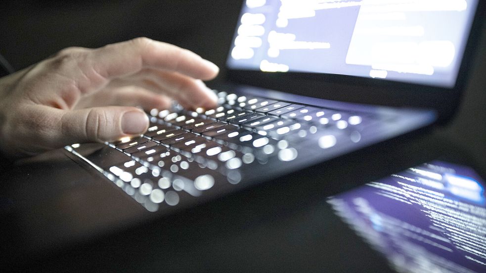 Auf die Webseite der Hochschule Emden-Leer gab es im Januar und Mai 2026 Cyberangriffe. Ist es jetzt schon wieder passiert? Symbolfoto: Philip Dulian/dpa