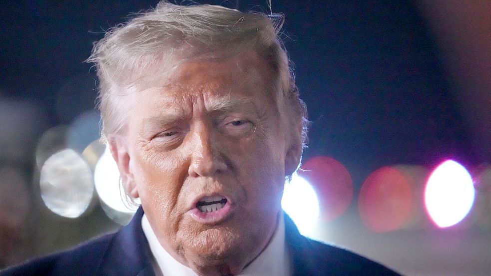 US-Präsident Trump sieht das iranische Militär als stark geschwächt. (Archivbild) Foto: Mark Schiefelbein