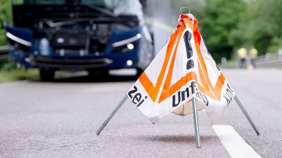 Ein Gutachten soll bei der Klärung der Unfallursache helfen. Foto: Sven Hoppe