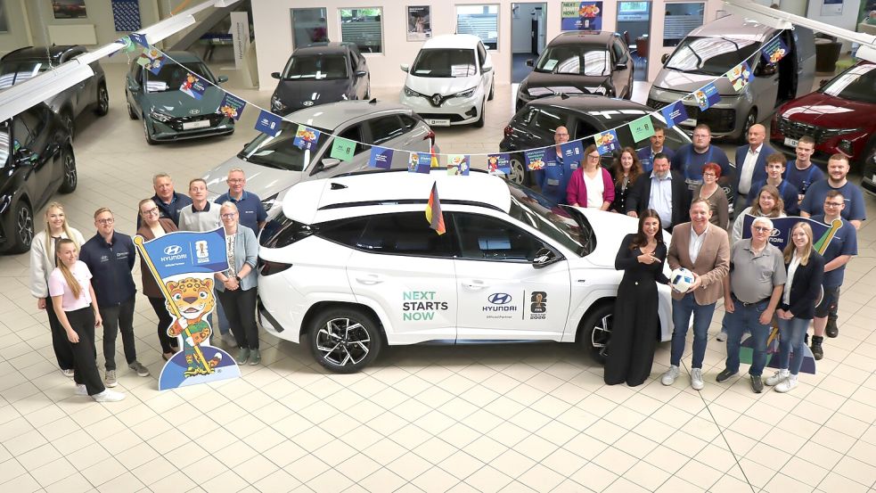 Das Hyundai-Team aus der Zentrale von Janssen Automobile in Westerholt hat alles für ein tolles WM-N Line-Wochenende. Die attraktiven N Line-Modelle spielen natürlich die Hauptrolle. Fotos: Axel Wittich
