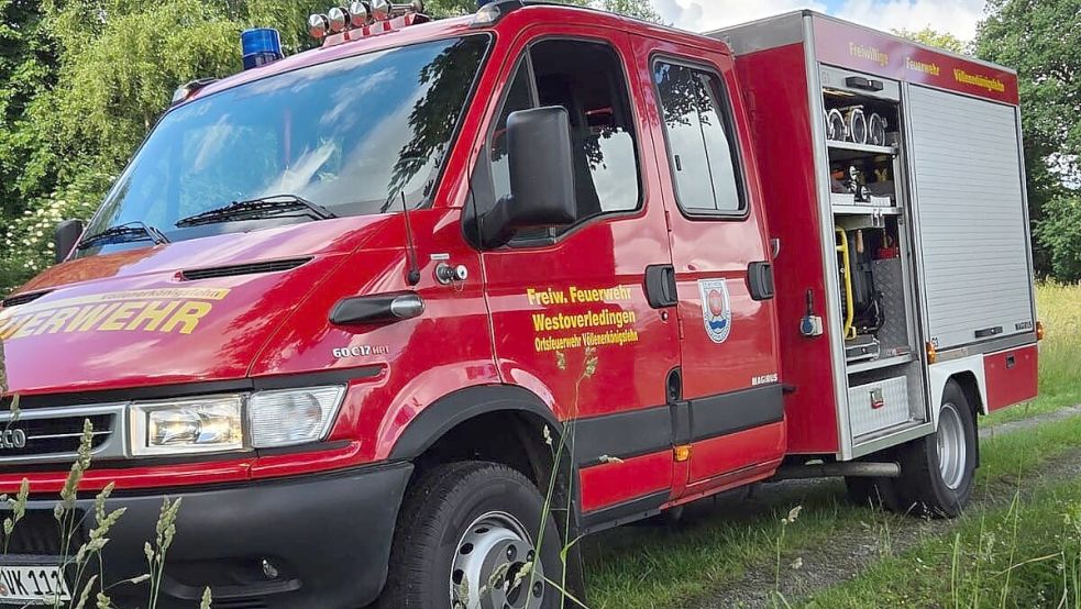 Die Feuerwehr Völlenerkönigsfehn musste am Donnerstag gleich zu zwei Einsätzen ausrücken. Foto: Feuerwehr Völlenerkönigsfehn