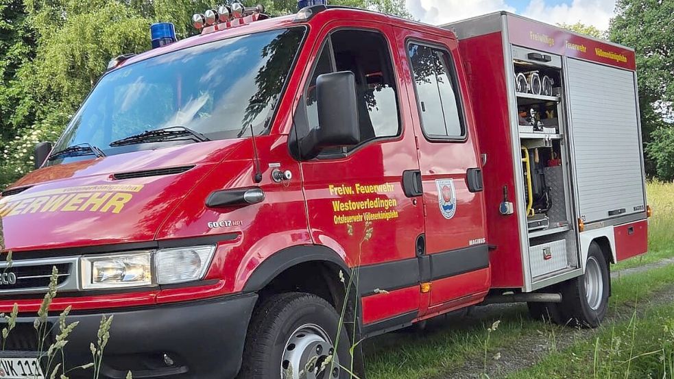 Die Feuerwehr Völlenerkönigsfehn musste am Donnerstag gleich zu zwei Einsätzen ausrücken. Foto: Feuerwehr Völlenerkönigsfehn