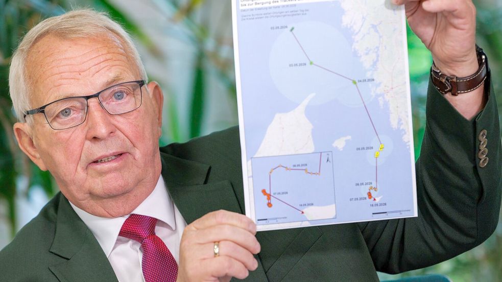 Eine Karte soll den Weg des Wals zeigen. Foto: Jens Büttner