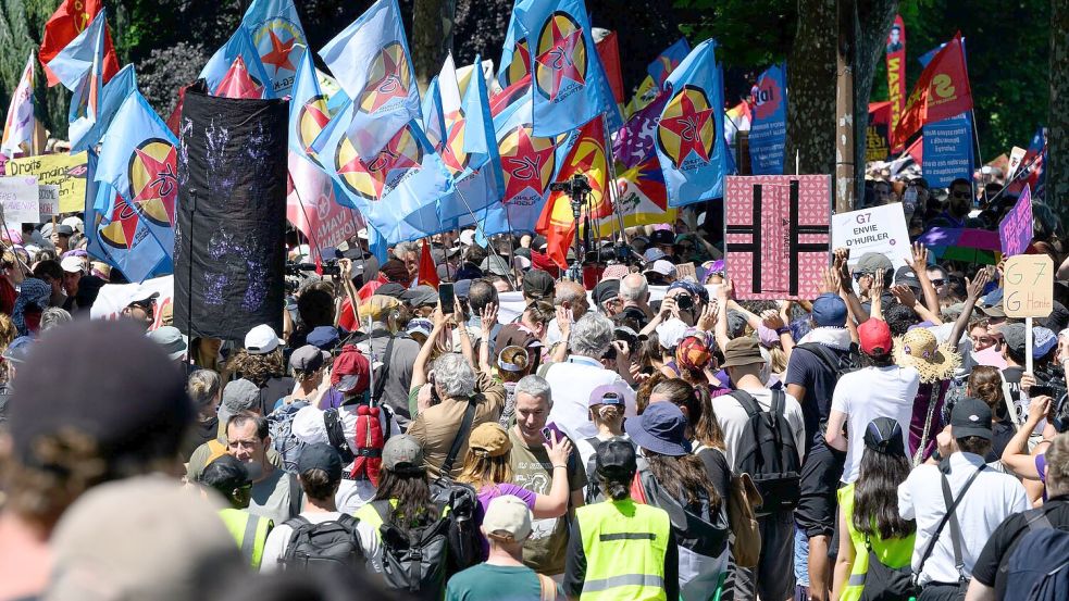 Eine Koalition aus rund 60 Gruppen hat zum Protest gegen die G7 aufgerufen. Foto: Martial Trezzini