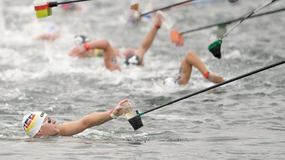 Andreas Waschburger hat in New York zwei Schwimm-Rekorde geknackt. (Archivbild) Foto: Mark Schiefelbein/AP/dpa