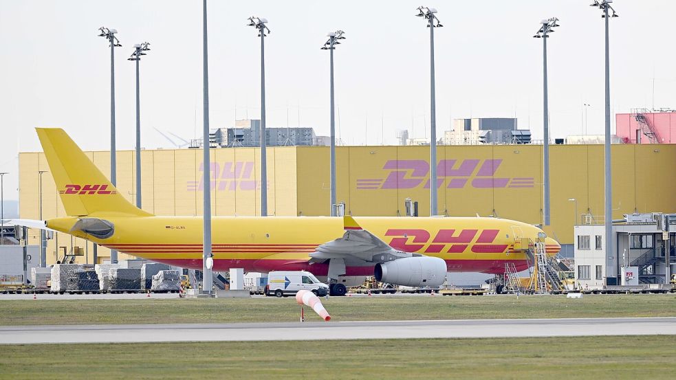 Im Juli 2024 wurde Sprengstoff in einem DHL-Paket in Leipzig entdeckt. (Symbolbild) Foto: Hendrik Schmidt